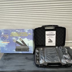 Audio 2000’s UHF Dual Channel Wireless Microphone System. CHECK PHOTOS AND DESCRIPTION