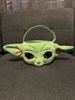 Star Wars Grogu Plush Trick-or-Treat Basket