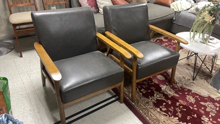 2 Armchairs Gray leather