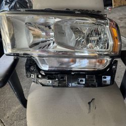 2019+ Ram 2(contact info removed) Driver Side Headlight
