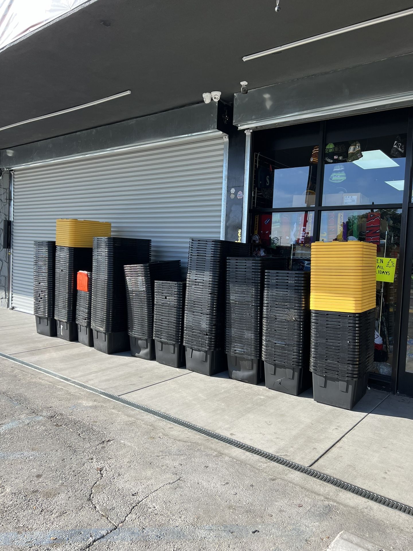 27 Gallons Storage Containers Bins $10 Each