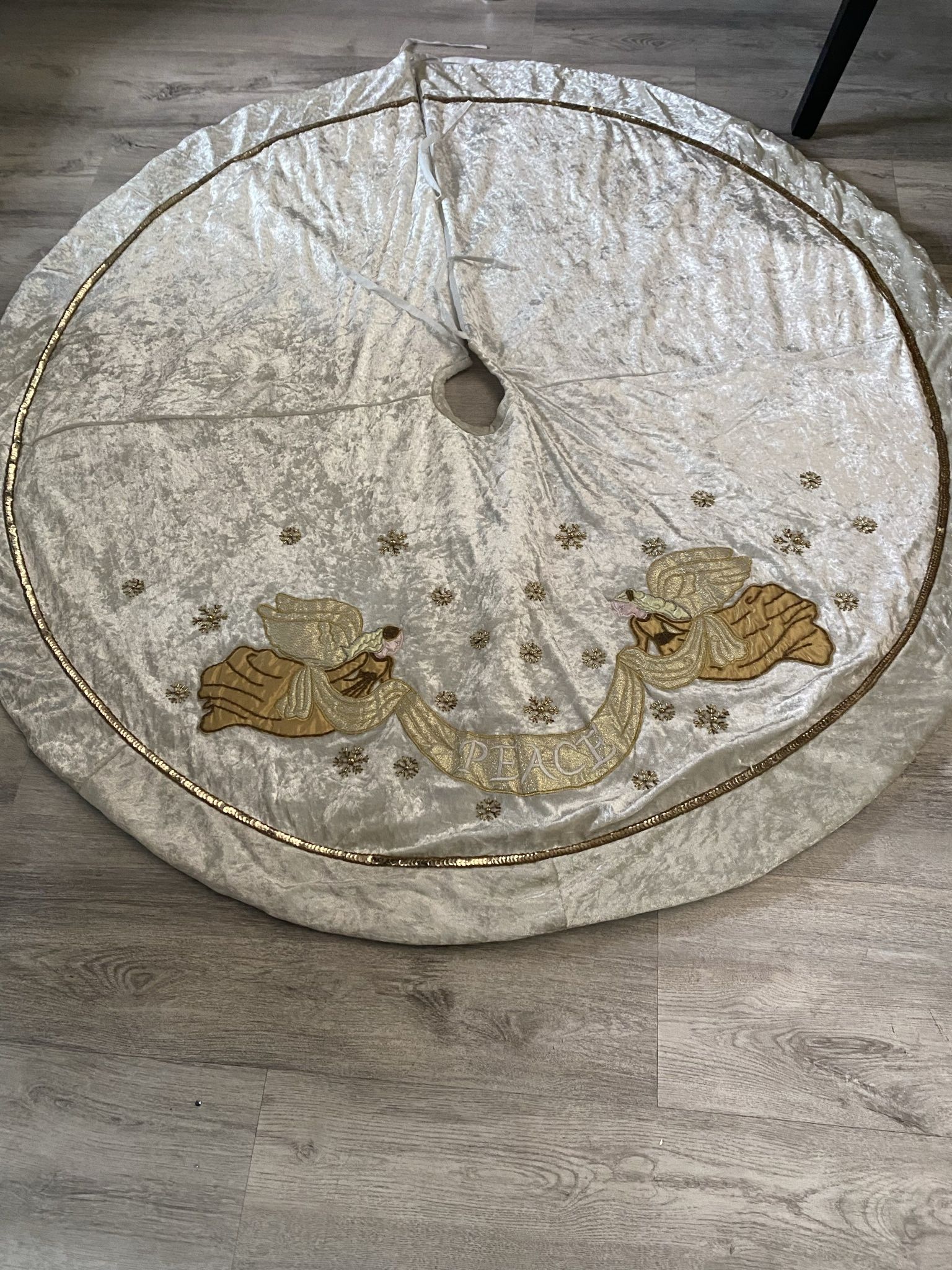 55” Diameter Angels Tree Skirt