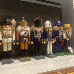 German Erzgebirge Nutcrackers