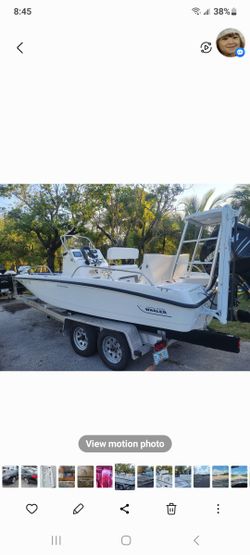 2009 Boston Whaler 20 Dauntless Loaded With 200 Horsepower Mercury Verado