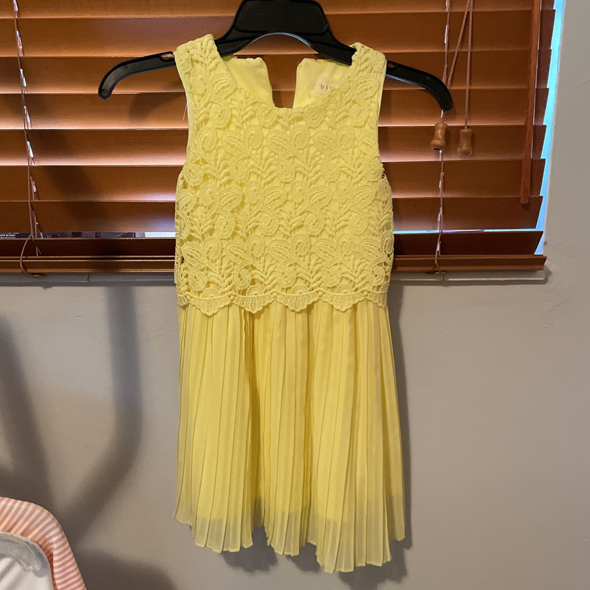Yellow Girls Dress Size5