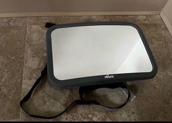 Chicco Universal Shatterproof Backseat Baby Mirror Mom Watch Child