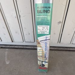 65 X 64 Aluminum Window Blind