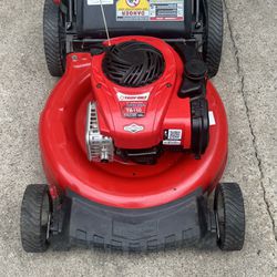 21in Troy Bilt Push Lawnmower — Briggs And Stratton Engine — Works Great !!!