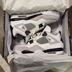 Jordan 4 Military Black