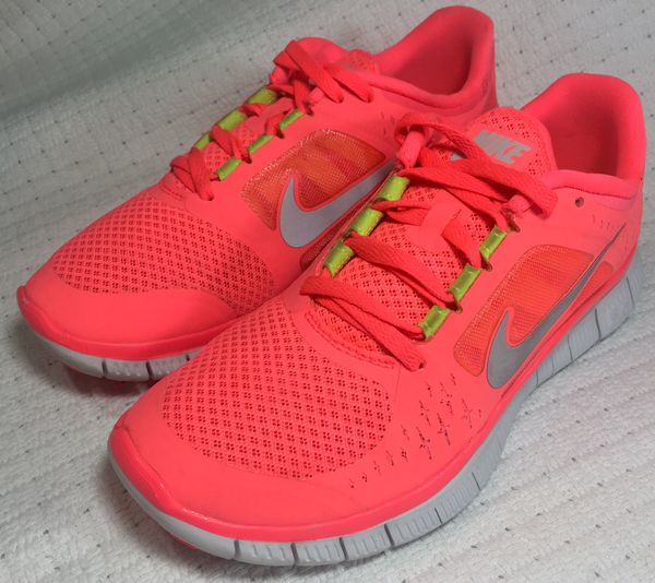 nike free run neon pink