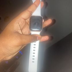 Apple Watch SE Series 5