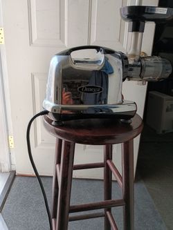 Omega 8006 juice extractor $40 firm price