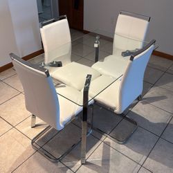 Small Dining Table Set 