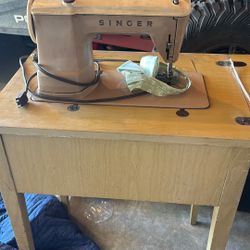 Singer Sewing Machine