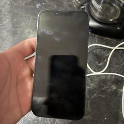 iPhone 13 128 Gigs T-Mobile 