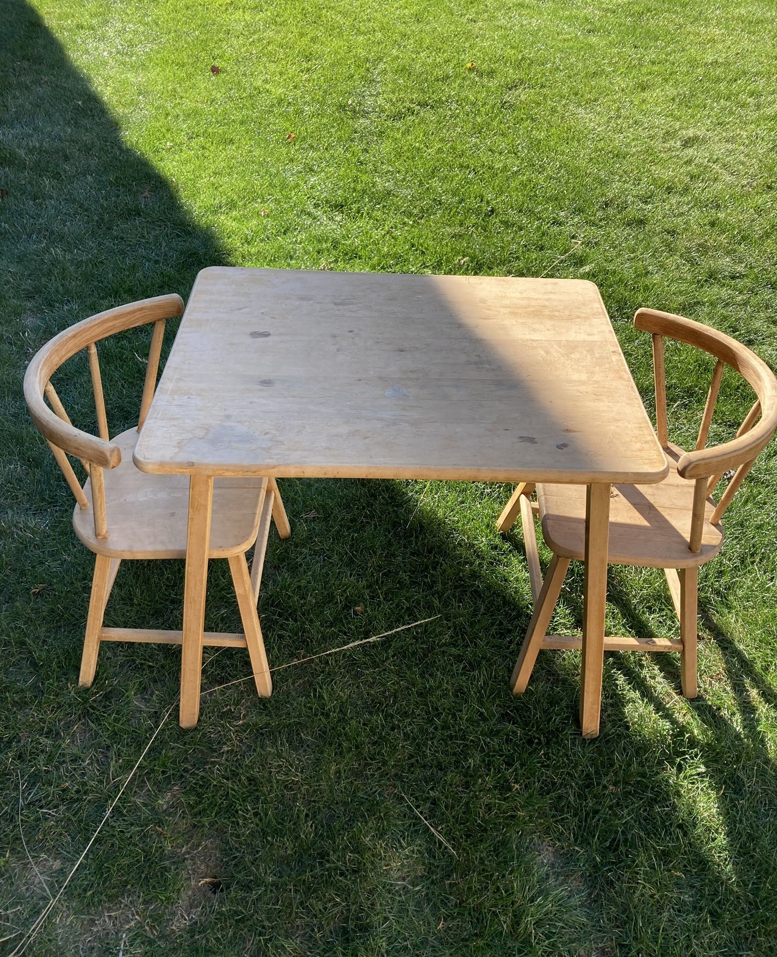 Children’s Table And Chairs