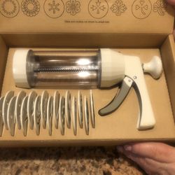 Pampered Chef Cookie Press
