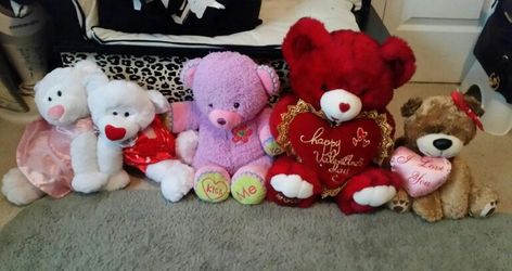 Teddy bear lot
