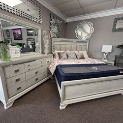 4 PC KING BEDROOM SET 