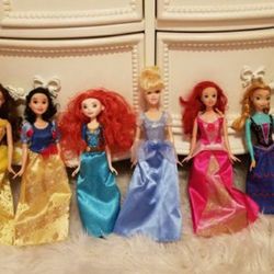 Disney Princess Barbies New