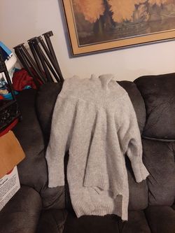 Sweater size medium