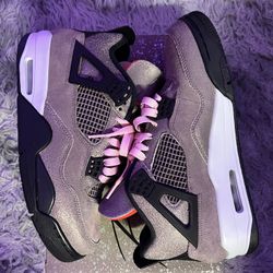 Jordan 4s Size 9 Men 