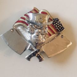 Metal Skull And Flag Belt Buckle