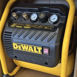 Dewalt air Compressor dwfo55130