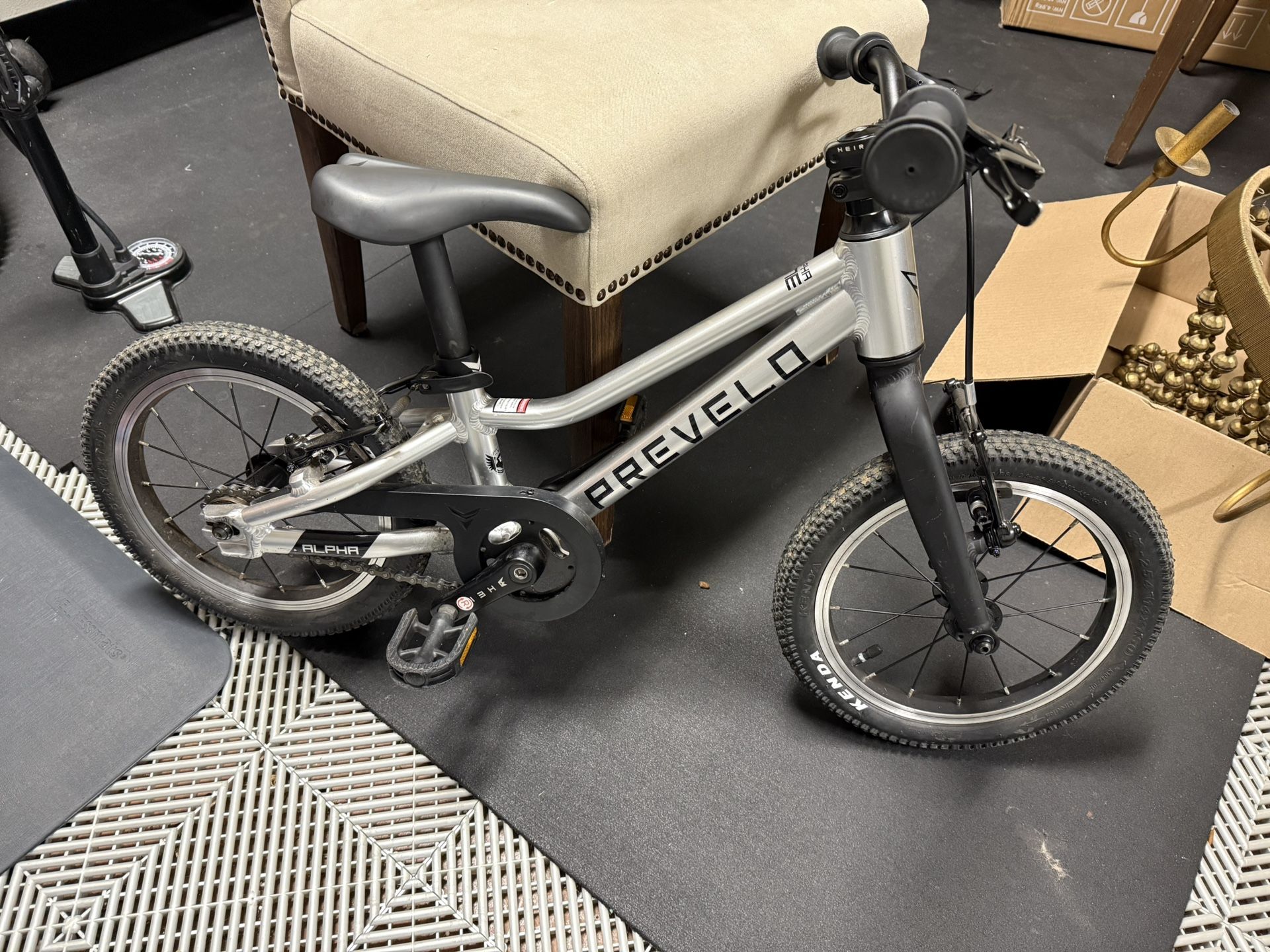 Prevelo Alpha One Kids Mtn Mountain Bike 14 Inch