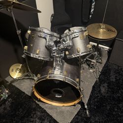 Cadeson Drum Set