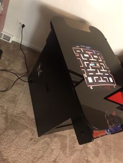 Beautiful 60 in 1 cocktail table arcade game with a 19 inch wells Gardner arcade monitor just built