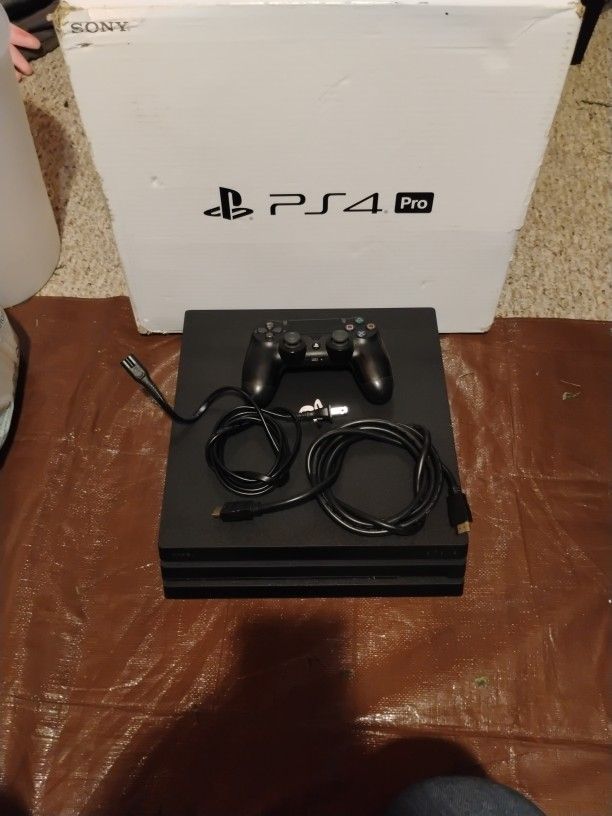PS4 Pro 
