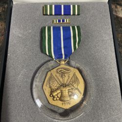 US Army Achievement Medal Set