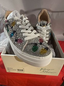 NIB Betsey Johnson -Sidny multi lights size 10 platform sneakers Christmas