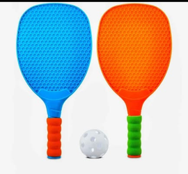 New in package. 2 paddles w/ ball. See photos. CASH PICKUP only