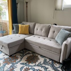 L-Sectional Light Grey Couch With Pull Out Bed - Like New Condition