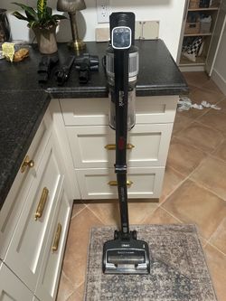 Shark Vertex Pro Vacuum cleaner