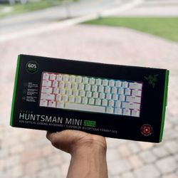 Razor Huntsman Mini 60% Gaming Keyboard Special Edition RGB Optical Switch NEW