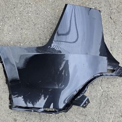 2p25 2026 TESLA MODEL Y REAR BUMPER LEFT DRIVER END CAP 