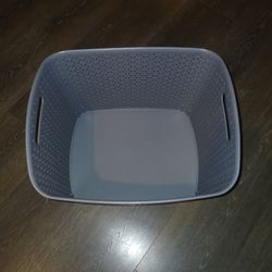 Nice big storage ben