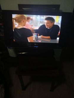 Lg Flat tv  build in DVD play