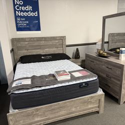 4PC Queen Bedroom Set