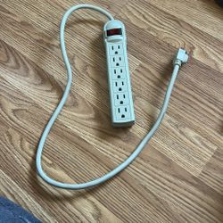 6-plug Brick Extension Cord