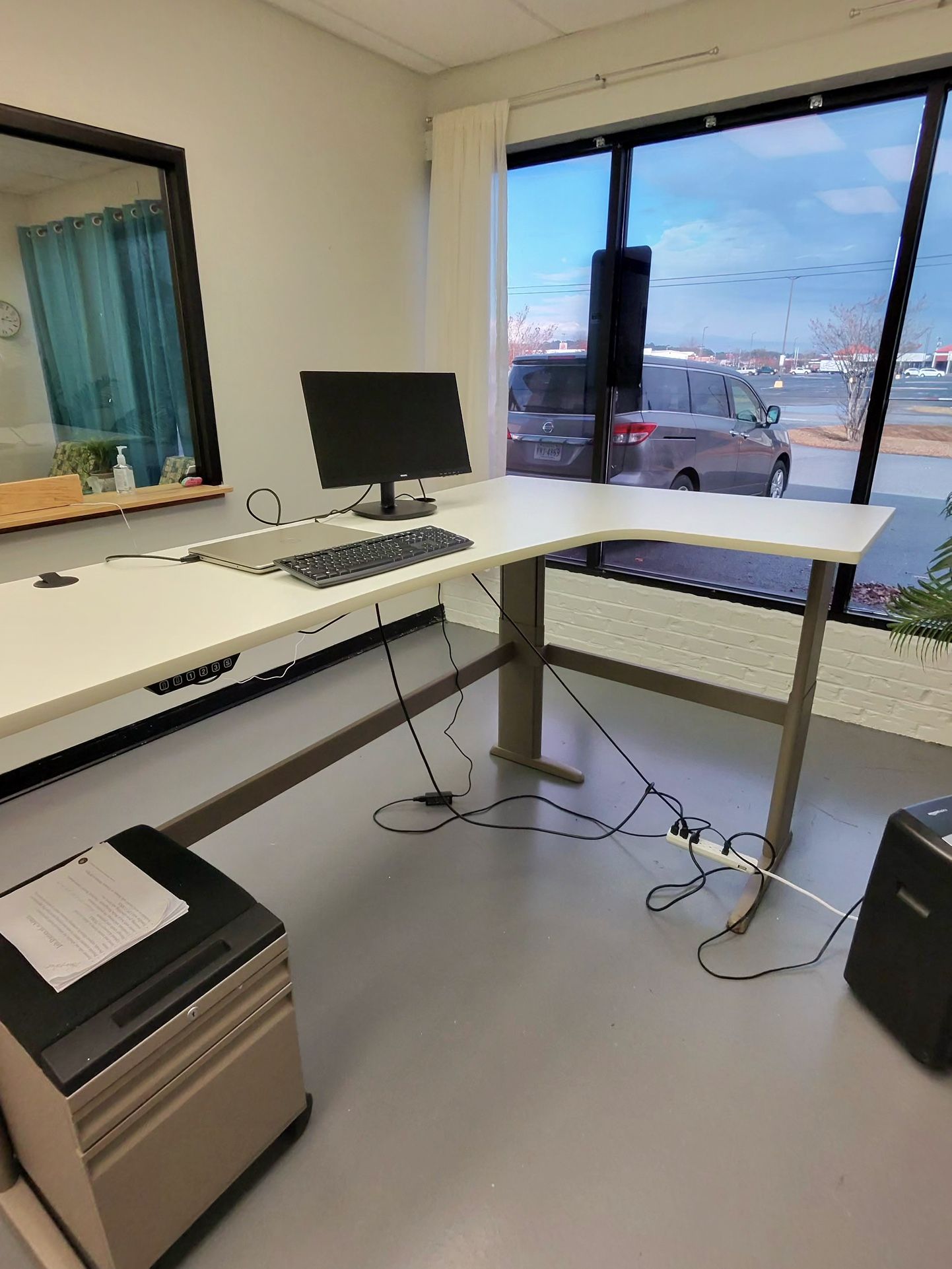 Commercial Grade Electric Adjustable Desk