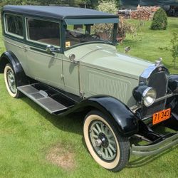 1928 Willy's Knight - (Model 56) Two-Door Sedan 