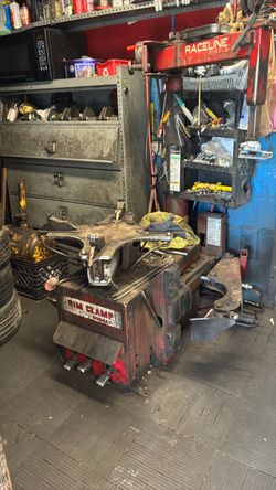 Balance and tire machine