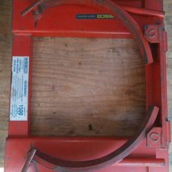 Forklift Drum Grab  Wesco 1500Lbs Capacity, Pick Up And Move Steel Drums 