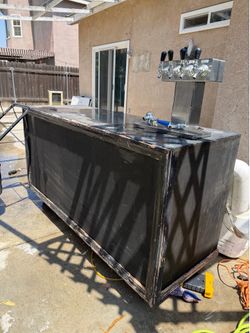 Mobile beer bar