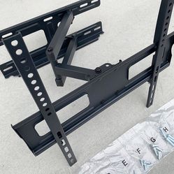 BRAND NEW $25 Full Motion 32-55” TV Wall Mount Bracket Dual Arms Swivel Tilts Max 99lbs