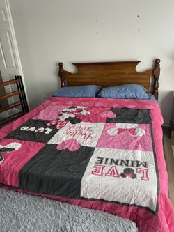 Queen Bed With Mattress